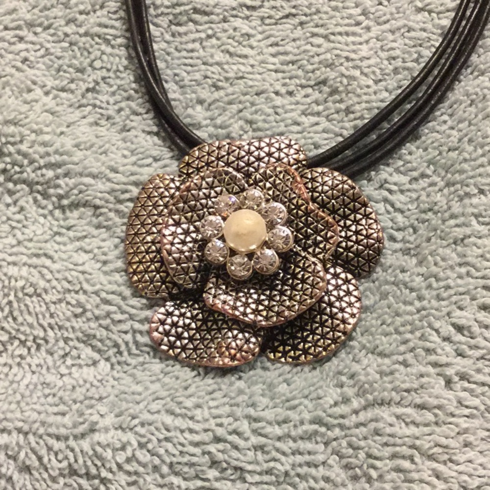 A vintage flower necklace